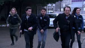 Geçtiğimiz günlerde eşi rita wilson ile koronavirüse yakalandıklarını açıklayan tom hanks, tedavi sonrası hastaneden ayrıldı. Arka Sokaklar 2006