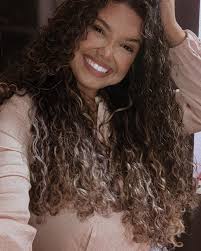 Deborah Muniz (@deborahmunni) • Instagram photos and videos