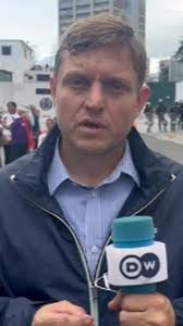 Según el gobierno español, no se trata de una amnistía general ni un  proceso automático, por lo que cada solicitud debe ser analizada de forma  individual. Todos los detalles en el primer