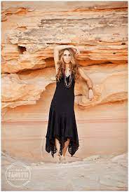 Las Vegas Desert Portraits Valley Of Fire Natural Moroccan Shoot Desert Photoshoot Ideas Desert Photoshoot Desert Photography