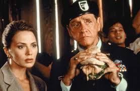 Valeria golino with charlie sheen in 'hot shots! Hot Shots 2 Der 2 Versuch 1993 Film Cinema De