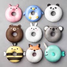 Donut Decoration Is The Coolest Party Trend On Pinterest We Show You The Five S Coolest Decor In 2020 Kreative Desserts Klassische Desserts Niedliche Rezeptideen
