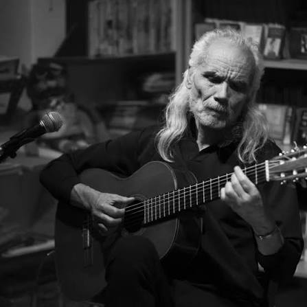 Así fue el viernes pasado un nuevo capitulo de Historias con voz, con Horacio  Burgos en guitarra y Daniela Dalmasso en flauta y canto. Gracias... a  quienes participaron, y permiso de mostrar