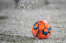 Kaufen sie jetzt türkei im geomix fußball shop. Hannover 96 Gegen Bayer Leverkusen Szene Des Jahres Schnee Verhindert 96 Tor Fussball Stuttgarter Zeitung
