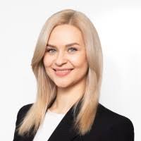 100+ profilů „Semionova“