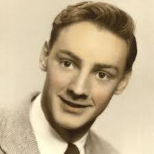 Mary Dattilo's Instagram, Twitter & Facebook