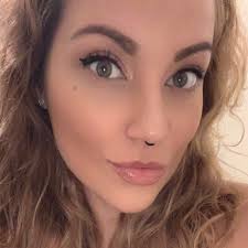 Samantha Ann (@itssamanthaann)