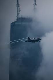 An F-22 Raptor streaks past the John Hancock Center during Chicagos Air &  Water Show, 18 August 2019 [2432 x 3648] : rWarplanePorn