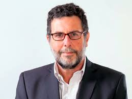 Metrogas designó a Alejandro Fernández como presidente y aplicó la paridad  de género en su directorio