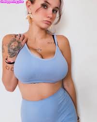 Manon_chrd  Mchrdd Фото оголеного OnlyFans 9 – The Fappening Plus!