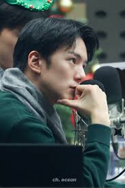 Que tristeza no ser su mujer... 😞