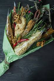 Original Edible Gift In The Form Of A Bouquet Consisting Of Beer Sausages Chee Ad Form Bouquet Consisting Beer Snacks Edible Gifts Edible Bouquets