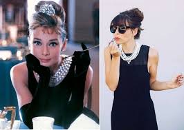 Holly Golightly Fruckstuck Be Tiffany Mit Kleinem Schwarzen Und Perlenkette Mottoparty Hollywood Karneval Kostum Damen Mottoparty