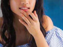 (you know, so i can rule out other things…) yes, ingrown hairs often get confused with warts and herpes, on the other hand, is very painful (and usually a sharp pain). Skin Rash Vs Herpes Rash Distinguishing Factors And Symptoms