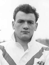 Video: Crowd pays tribute to Roy Haggerty and Cliff Watson