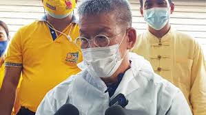 'หมอประสิทธิ์' เผยข่าวดี อาการ 'ผู้ว่าฯสมุทรสาคร' ดีขึ้น เตรียมถอดเครื่องช่วยหายใจพรุ่งนี้ เชื่อไม่มีปัญหา ระบุหากออกไอซียูกักตัวต่อ 14 วัน. N5uys6k2kecm3m