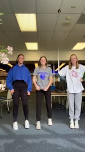 we can teach you how to dougie;) #fyp @delaney.siefken @abbie.kipp