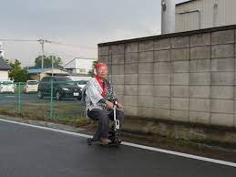 90歳のおじいちゃんが発明した電動三輪車 デイリーポータルz 電動三輪車 三輪車 子供用自転車