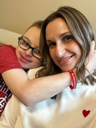 Valerie Southard's Instagram, Twitter & Facebook