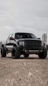 F371cccba10d04e141de6efc7ee9d40c Jpg 750 1 334 Pixels Ford Raptor Ford Trucks Trucks