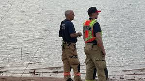3 bodies recovered after an airboat flips