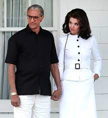 Although she was married to gianbattista meneghini at that time, onassis began a tight courtship. The Real Story Behind The Wedding Of Jackie Kennedy And Aristotle Onassis Vogue