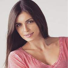 We would like to show you a description here but the site won't allow us. Wags Amra Silajdzic Edin Dzeko Fotogalerien Fanreport Com Amateurfussball In Osterreich