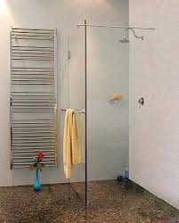 Welcher Der 4 Duschtypen Sind Sie Passen Sie Ihr Bad An Duschkabine Dusche Ohne Turen Und Duschkabine Glas