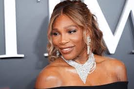 Bella Farley's Instagram, Twitter & Facebook