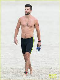 Geoff Stults & Parker Young Show Off Hot Bods for a Triathlon!: Photo  3622062 | Bryan Greenberg, Claire Holt, Geoff Stults, Jason Collins, Parker  Young, Scott Eastwood, Shirtless, Steven R. McQueen Photos |
