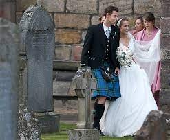 Get the latest andy murray news including upcoming tennis tournaments, fixtures and results plus wimbledon and hip injury updates. Tennisstar Andy Murray Heiratet Im Schottenrock