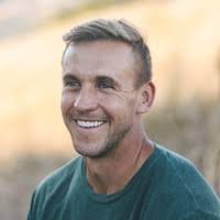 300+ "Lukach" profiles