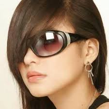 رانديان، المعروف أيضًا باسم "الثعبان" أو "اليرقة"، ولد في مدينة غيانا  البريطانية عام 1871م. كان يتميز بعدم وجود أطراف، حيث لم يكن لديه يدين أو  رجلين، وكان يمتلك فقط رأس وبطن. اعتاد