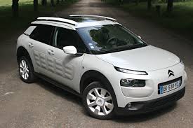 Compra un coche c4 cactus bluehdi 100 feel. Essai Citroen C4 Cactus Puretech 110 Eat6 Enfin Une Boite Auto Moderne