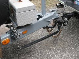 The best weight distribution hitch helps reduce potential road accidents. Weight Distribution Hitches Towing Products Reno