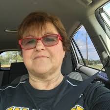 Lori Steward's Instagram, Twitter & Facebook