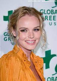 Kate bosworth has announced her separation from director michael polish after nearly eight years of marriage.the remember the titans star and the film. Frisuren Bilder Kate Bosworth Mit Kleinem Haar Knoten Frisuren Haare