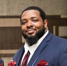 Love this !!!!!!!! Thank you Steve Tidwell for sharing it! If anyone knows  who originally sings this.. please let me know.