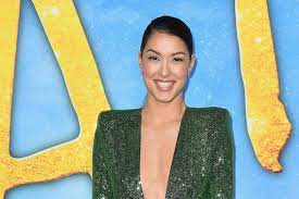 Weiter schrieb das model rebecca mir: Rebecca Mir Tanzt Mit Babybauch Im Paillettenkleid Alle Klamotten Zu Eng Gala De