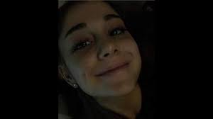 Ariana grande ungeschminkt wie sieht sie ohne schminke aus? Ariana Grande Ohne Makeup Schon Oder Hasslich Musik Umfrage Abstimmung