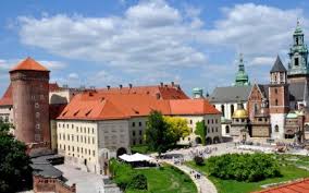 În polonia este reprezentat prin castelul wawel din. Pelerinaje Externe Pelerinaje RenaÈ™terea