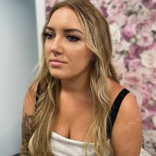 Makeup by @dani_ela_official for our very own @caslaybeautyxo