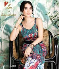 She is the last child in the family, and she was raised with five siblings from both sides of her parents. Heart Evangelista Siblings Our Stories Upsize Ph