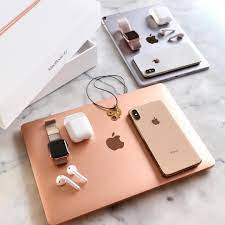 2 625 Likes 42 Comments Apple Iphone Lifestyle Iphonesty On Instagram Apple Collection Like It Yes O Iphone Apple Phone Case Iphone Accessories