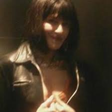 Stream nadia issa music