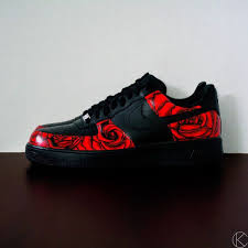 Кроссовки nike air force 1 mid black. Custom Hand Painted Rose Floral Mens Air Force Ones Size 11 Nike Af1 Shoes Nike Air Shoes Hype Shoes Sneakers Men Fashion