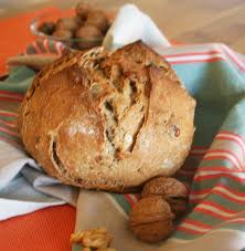 See 101 traveler reviews, 23 candid photos, and great deals for maison maurice, ranked #1 of 1 b&b / inn in biron and rated 5 of 5 at tripadvisor. Pain Aux Noix Facile Cocotte Et Biscotte