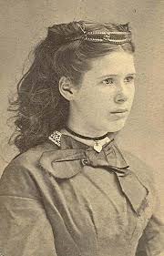 What were some unique hairstyles of the past?