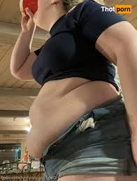 MyFatBlondeGirlfriend [ myfatblondegf ] OnlyFans leaked photo 2985152 on  Thotporn