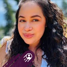 Cenita gracias a mi amiga hermosa 😋🙏😘 Y también me trajo tamalitos para  el desayuno de manana 🥰 Amigas que te vienen a vicitar y te cocinan  también 😍💖🙏 La quiero mucho my friend😘